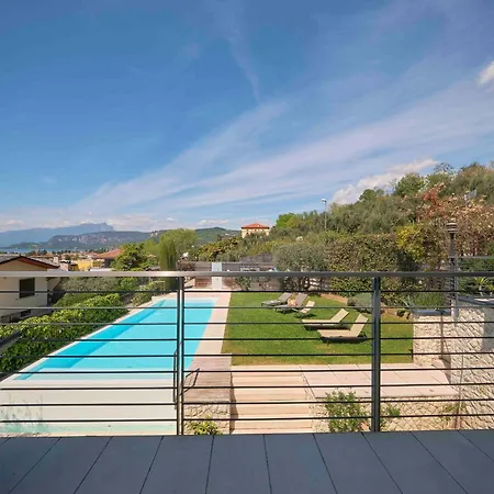 別荘 Ferienvilla 'madaba' Mit Blick Aufs Wasser By Interhome *
