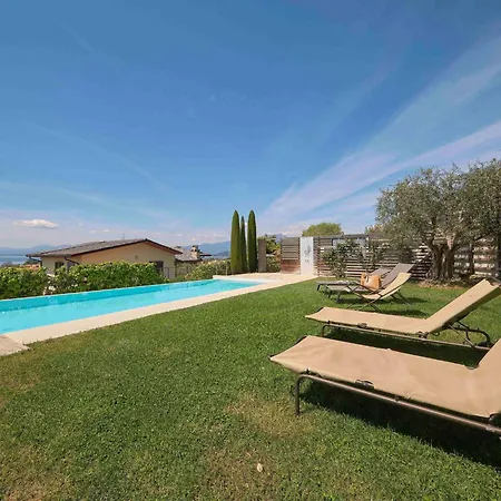 Ferienvilla 'madaba' Mit Blick Aufs Wasser By Interhome * Bardolino
