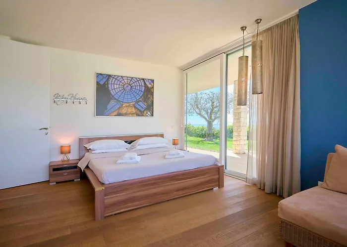 Holiday home Ferienvilla 'madaba' Mit Blick Aufs Wasser By Interhome *