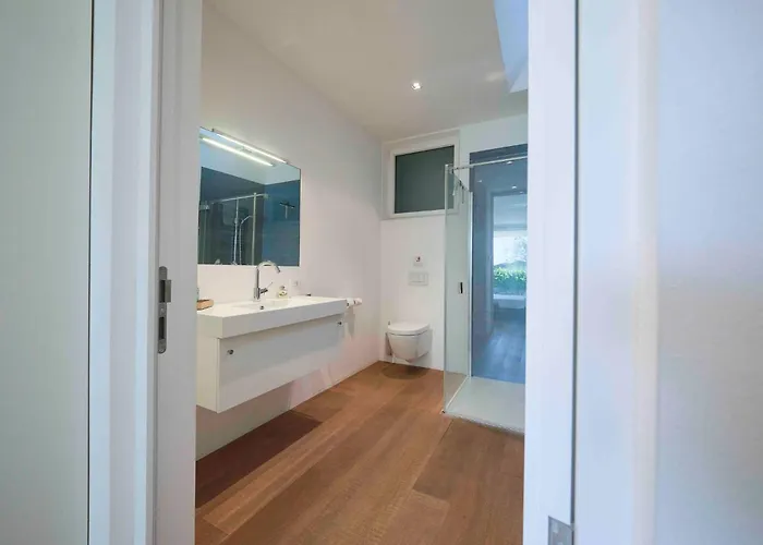 Ferienvilla 'madaba' Mit Blick Aufs Wasser By Interhome Holiday home Bardolino