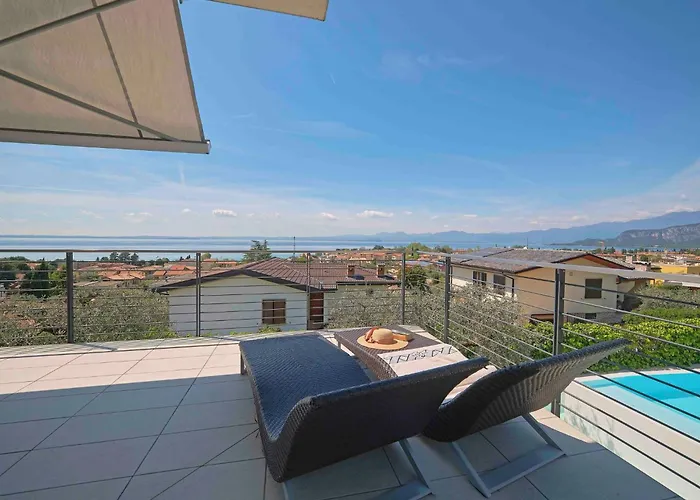 Ferienvilla 'madaba' Mit Blick Aufs Wasser By Interhome Bardolino