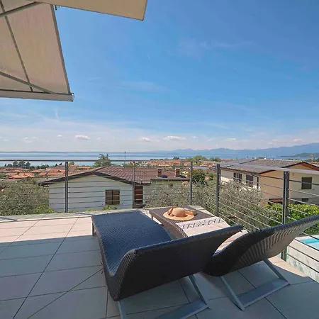 Ferienvilla 'madaba' Mit Blick Aufs Wasser By Interhome Bardolino